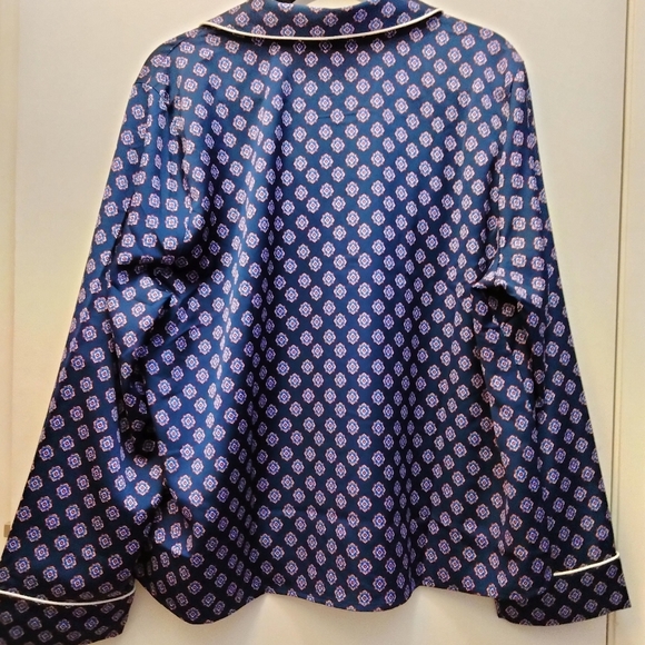 J. Crew Navy Printed Pajama Style Blouse Size XXL - Picture 3 of 10